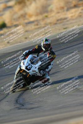 media/Oct-06-2024-Race Pace (Sun) [[d7d39ec7ad]]/1-Turn 10 (730am)/